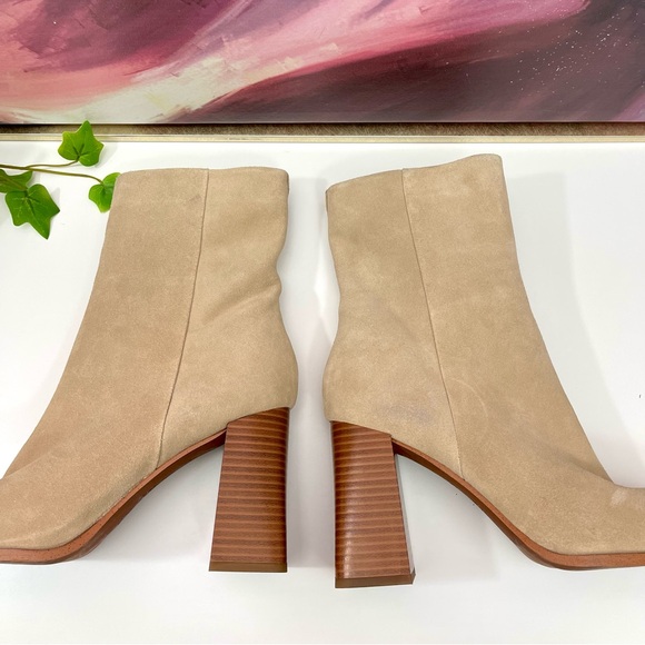 SAM EDELMAN Ivette Square Toe Ankle Boots in Sesame Suede Size 9 - Picture 6 of 16